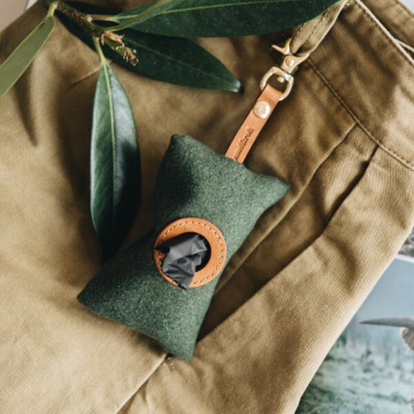 Max Dog Pet Hanging Waist Portable Poop Bag - Image 3